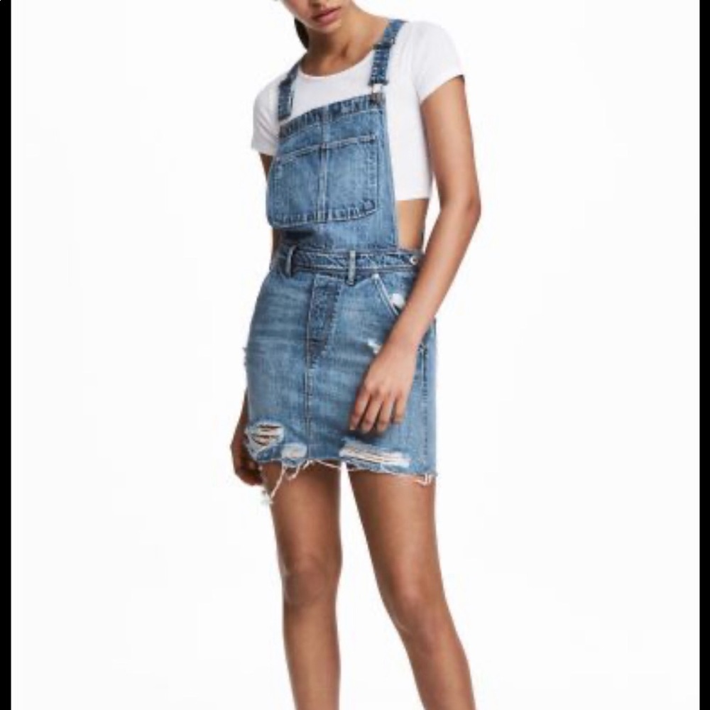 Size 8 H&M Distressed Denim Dress